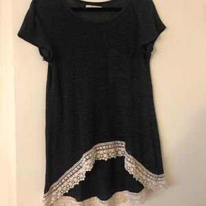 Abercrombie and Fitch high low top